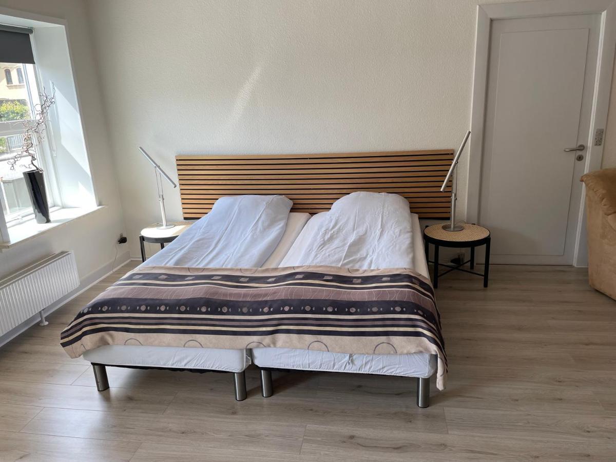 In Brons Apartament