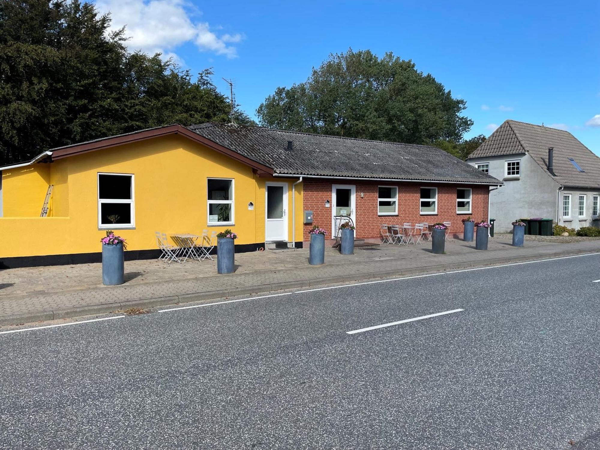 Apartament In Brons *