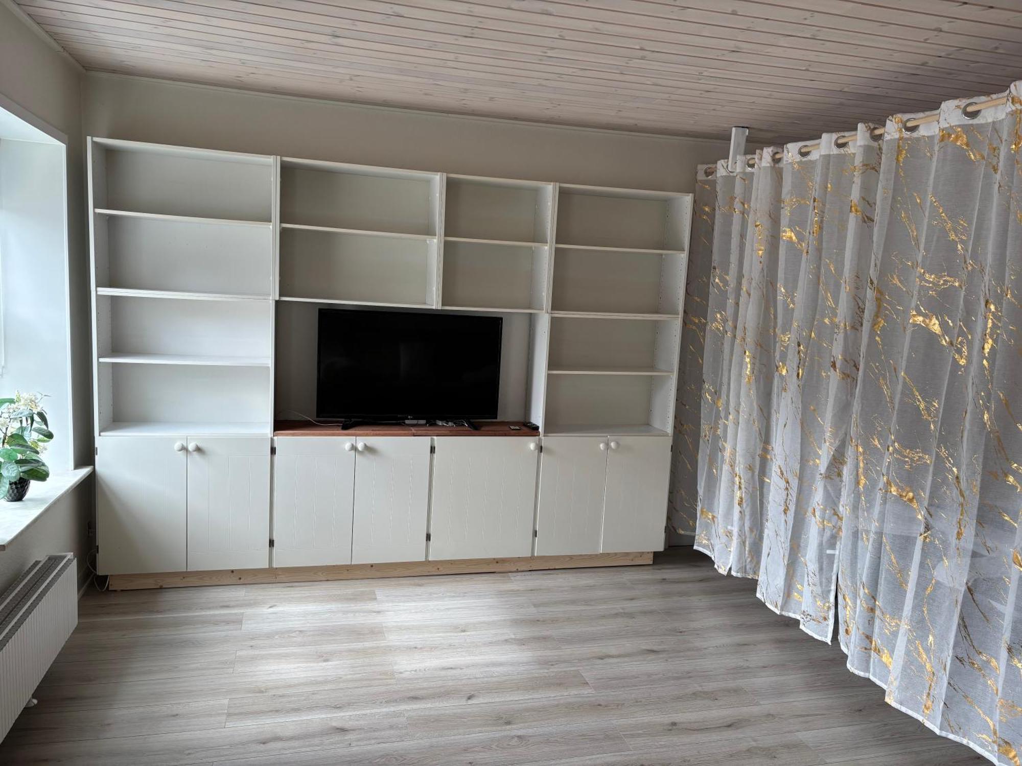 In Brons Apartament