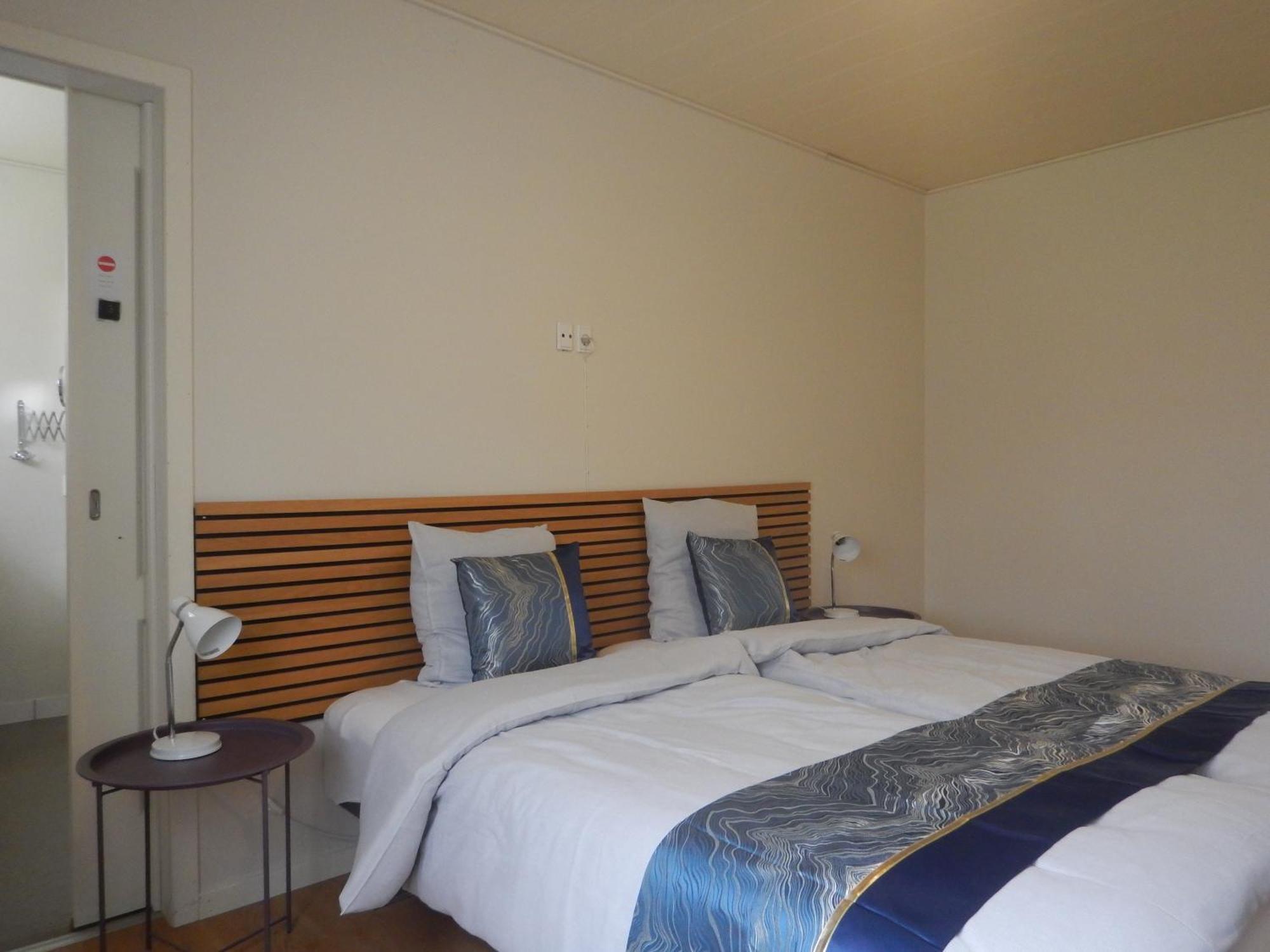 Apartament In Brons *